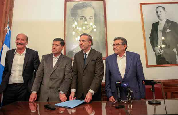 Miguel Ángel Pichetto, Luis Beder Herrera, Jorge Yoma y Sergio Casas